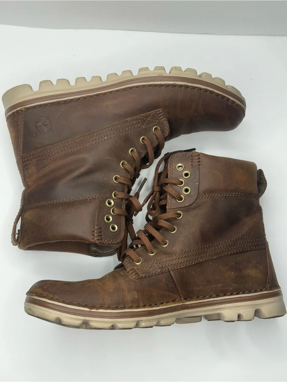 Timberland durable brown
